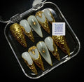 GOLDEN 3D PRESS ON NAILS